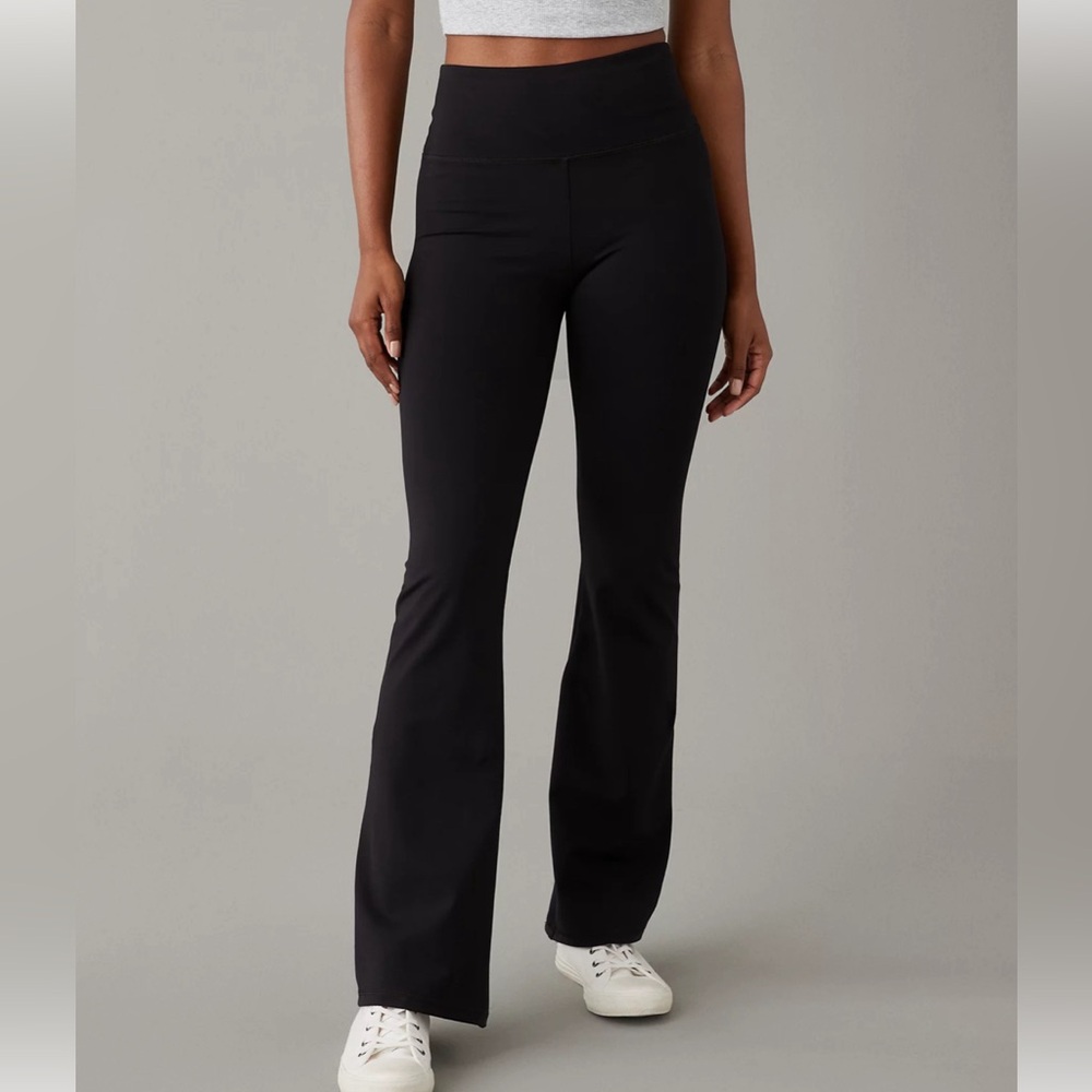 like new american eagle flare leggings